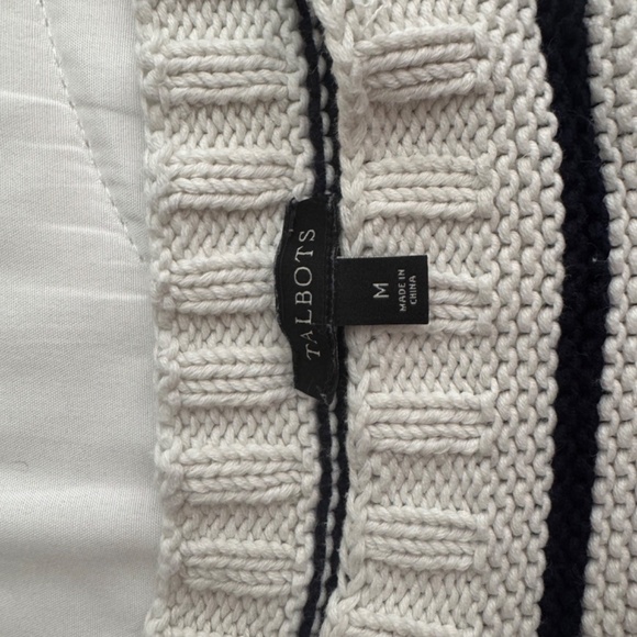 Pullover Sweater - Picture 5 of 6